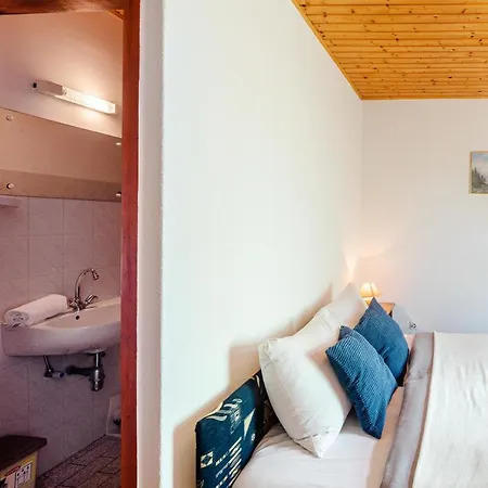 Tatil Evi Csendes Vendeghaz Balatonfoeldvaron *