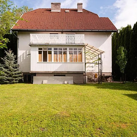 Tatil Evi Csendes Vendeghaz Balatonfoeldvaron